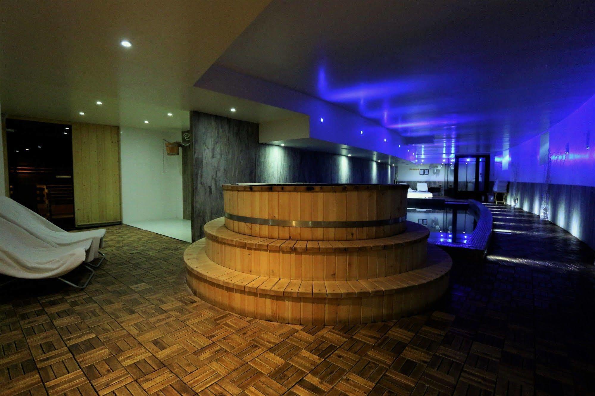 Rock Noir & Spa La Salle-les-Alpes Zewnętrze zdjęcie